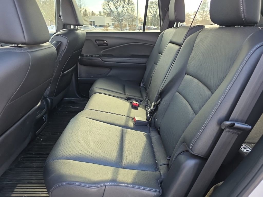Certified 2023 Honda Passport EX-L image 24
