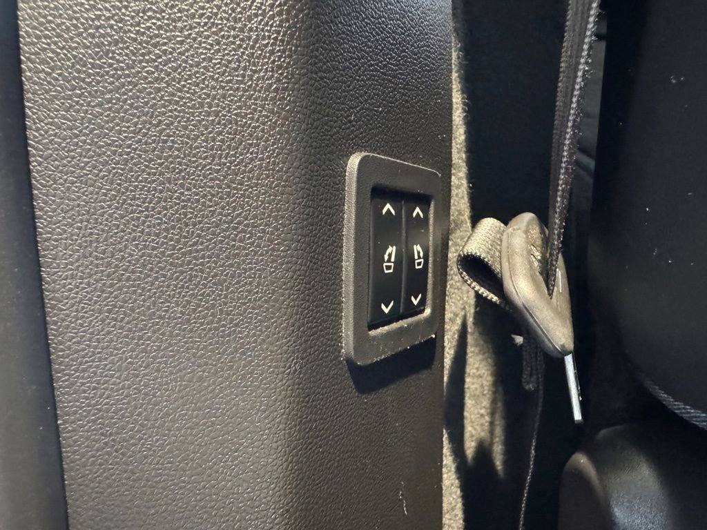 Used 2022 Cadillac XT6 Premium Luxury AWD/4WD image 23