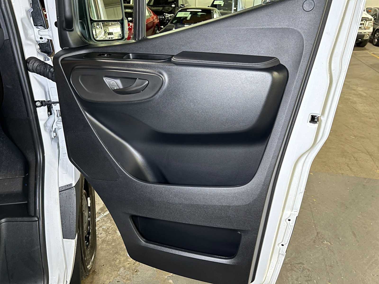 Used 2026 Mercedes-Benz Sprinter 2500 image 10