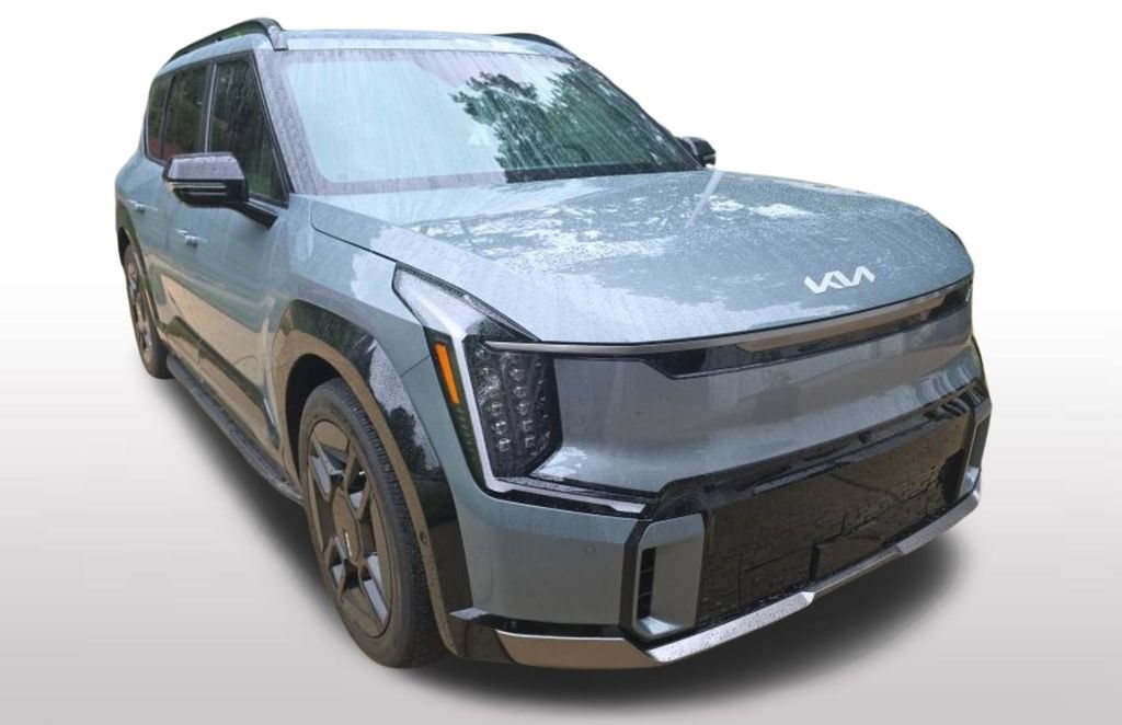 Used 2024 Kia EV9 GT-Line AWD/4WD image 4