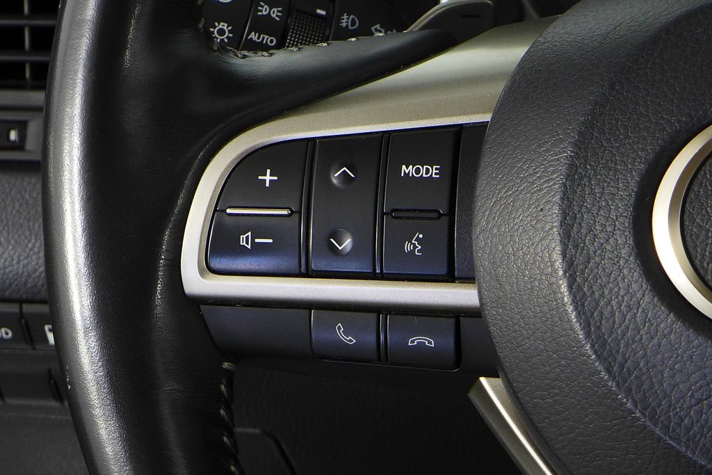 Used 2021 Lexus RX 450hL Luxury w/ Cold Area Package (CT) AWD/4WD image 31