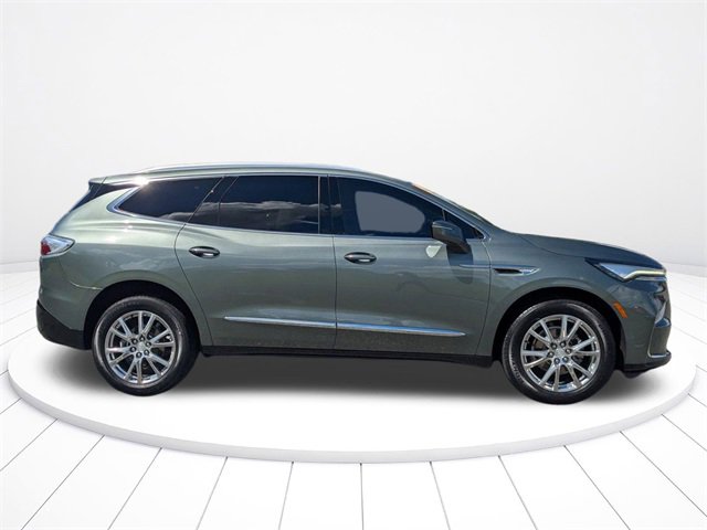 Used 2022 Buick Enclave Essence w/ Experience Buick Package image 9