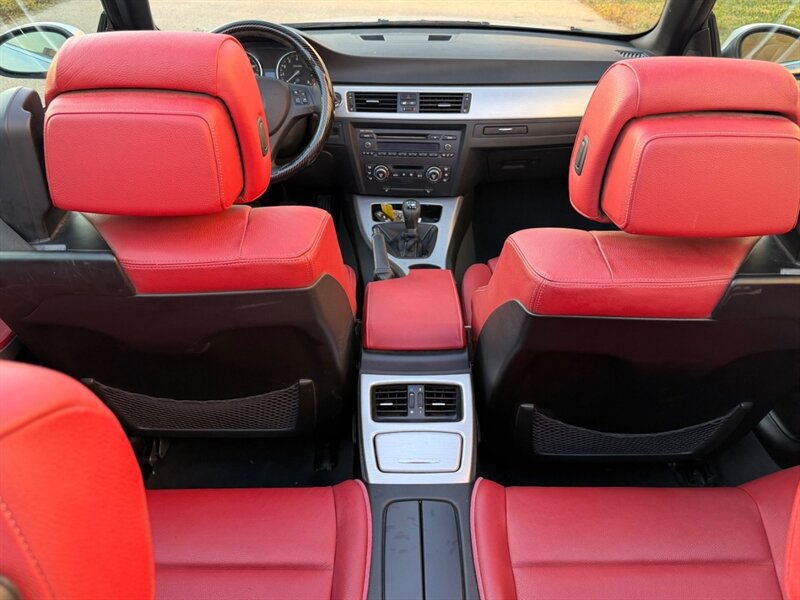 Used 2009 BMW 328i Convertible RWD image 17