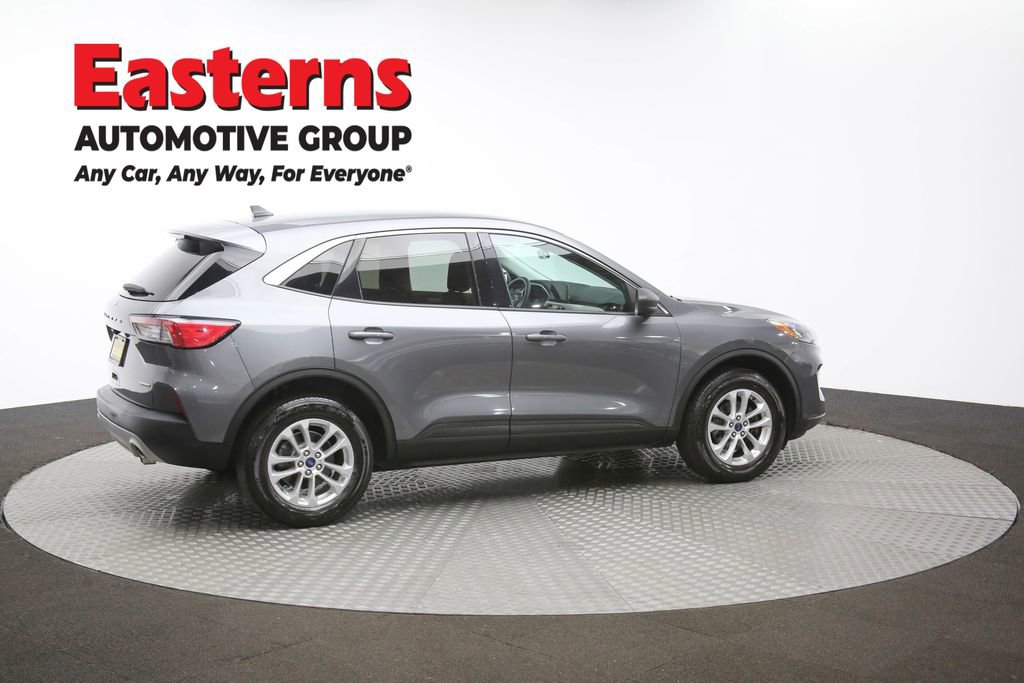 Used 2022 Ford Escape SE w/ Cold Weather Package image 39