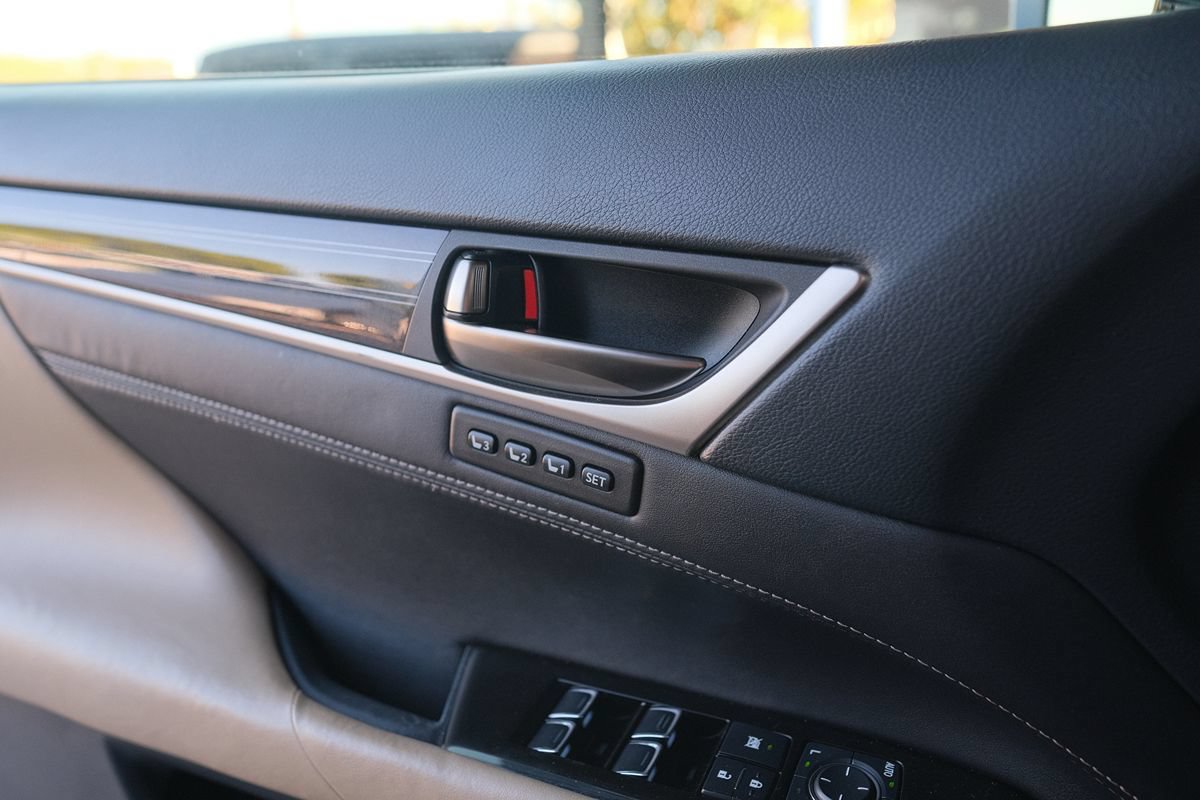 Used 2016 Lexus GS 350 RWD image 12