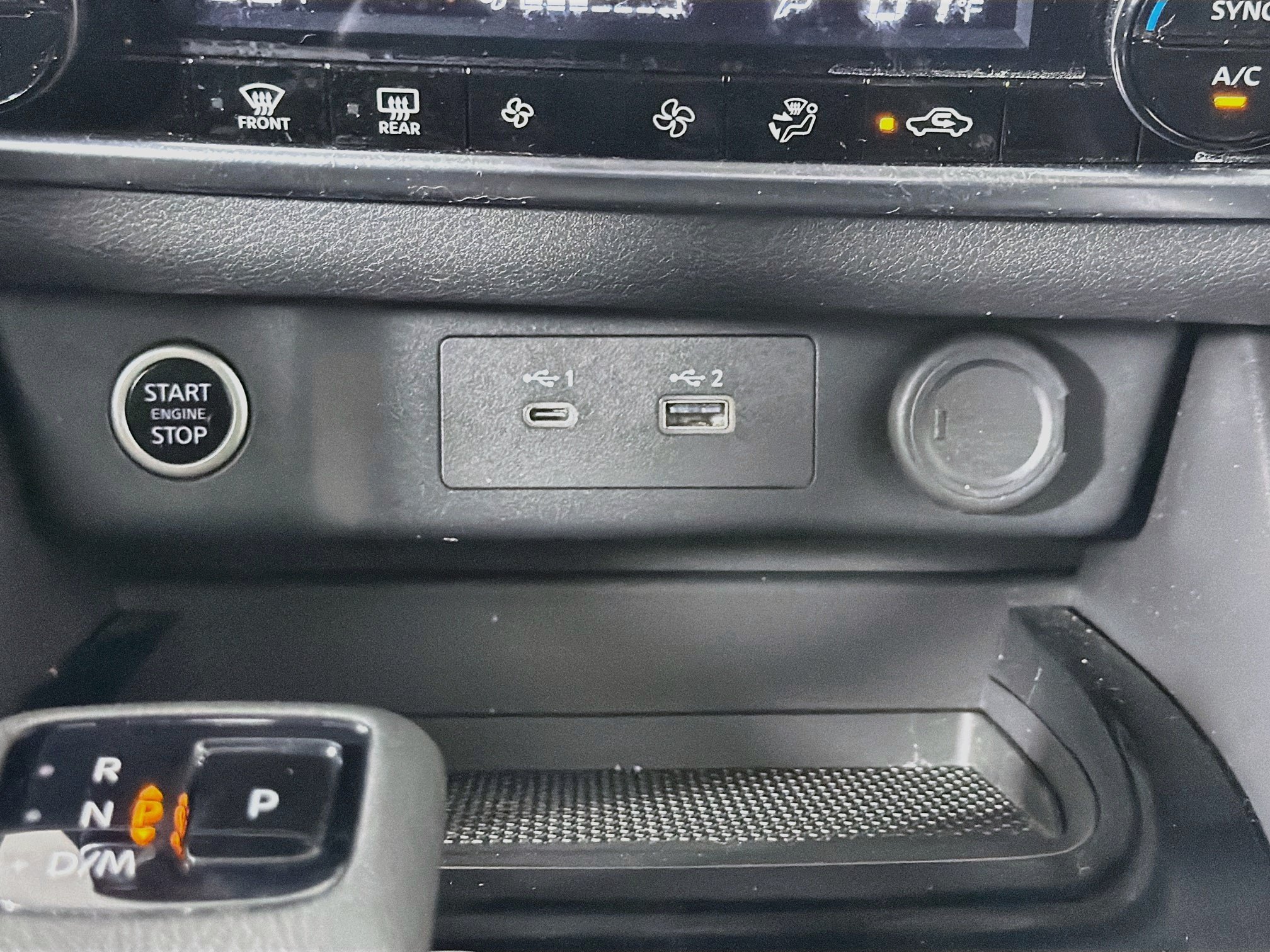 Used 2023 Nissan Rogue SV AWD/4WD image 25