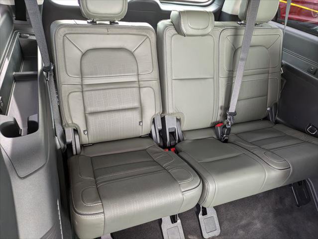 New 2023 Lincoln Navigator L Black Label AWD/4WD image 32