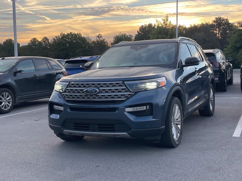 Used 2020 Ford Explorer Limited AWD/4WD image 3