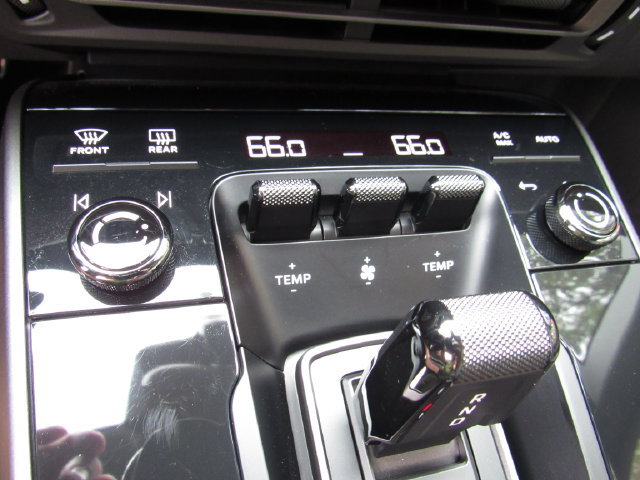 Certified 2024 Porsche 911 Carrera 4 AWD/4WD image 26