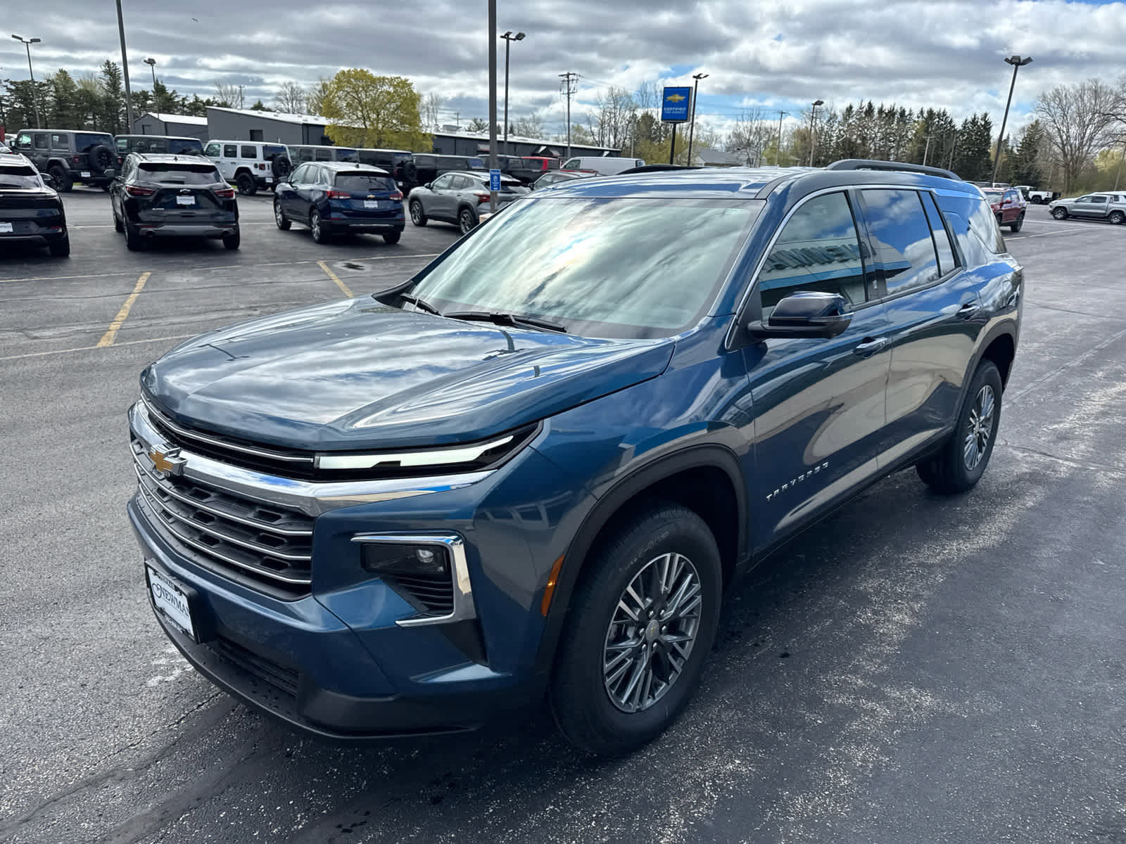 New 2026 Chevrolet Traverse LT AWD/4WD image 12