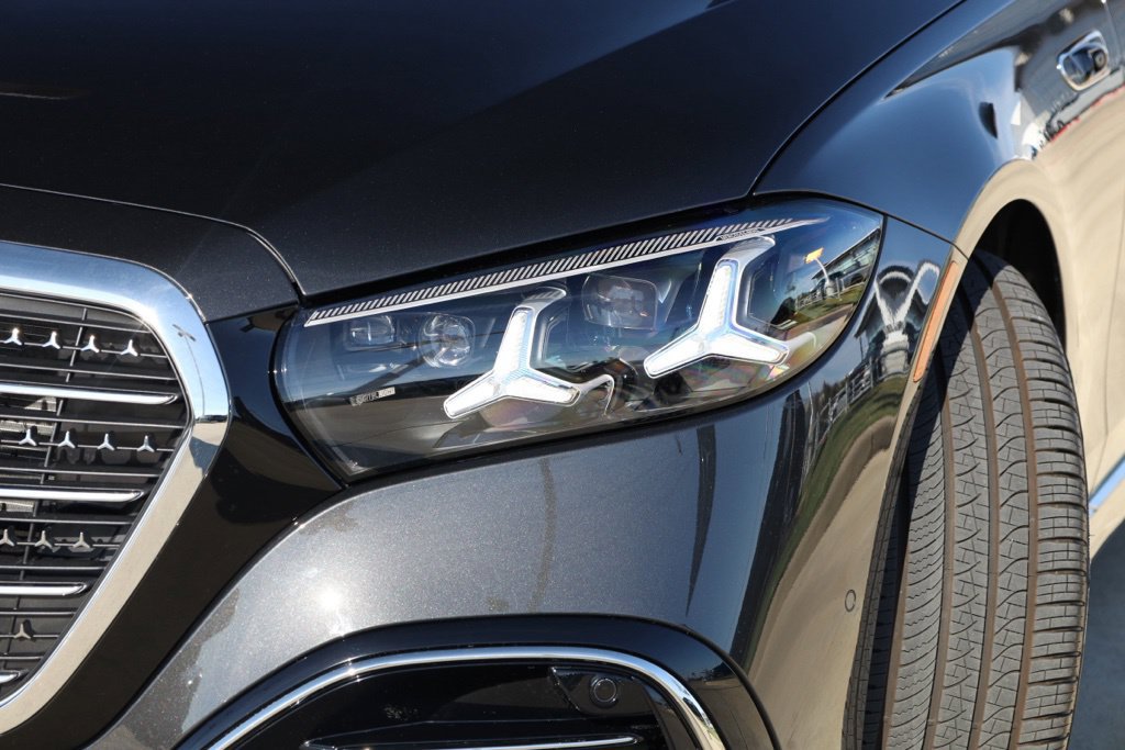 New 2027 Mercedes-Benz S 580 4MATIC Sedan image 9