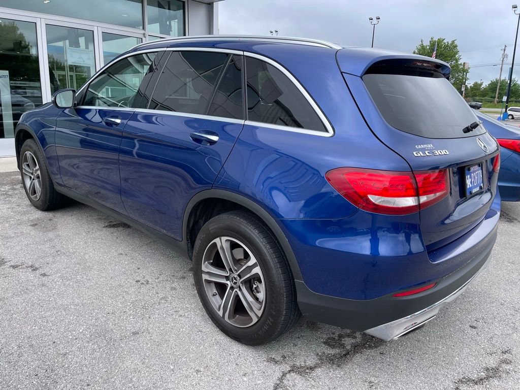 Used 2019 Mercedes-Benz GLC 300 4MATIC image 4