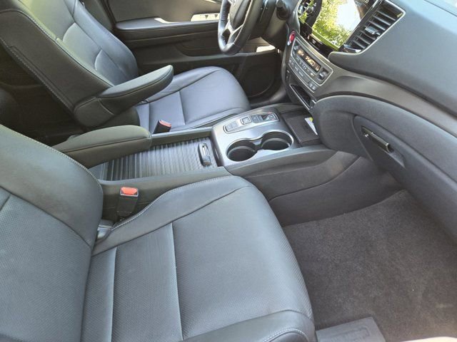 Used 2023 Honda Passport EX-L image 15