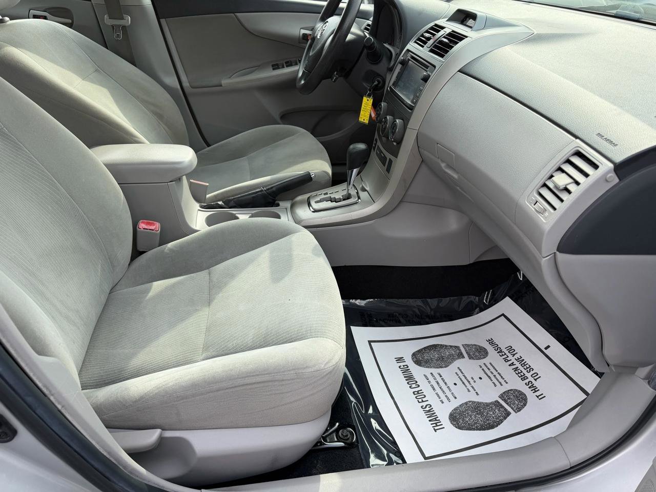 Used 2013 Toyota Corolla LE image 15