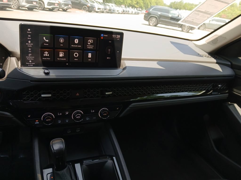 Used 2023 Honda Accord EX-L image 34
