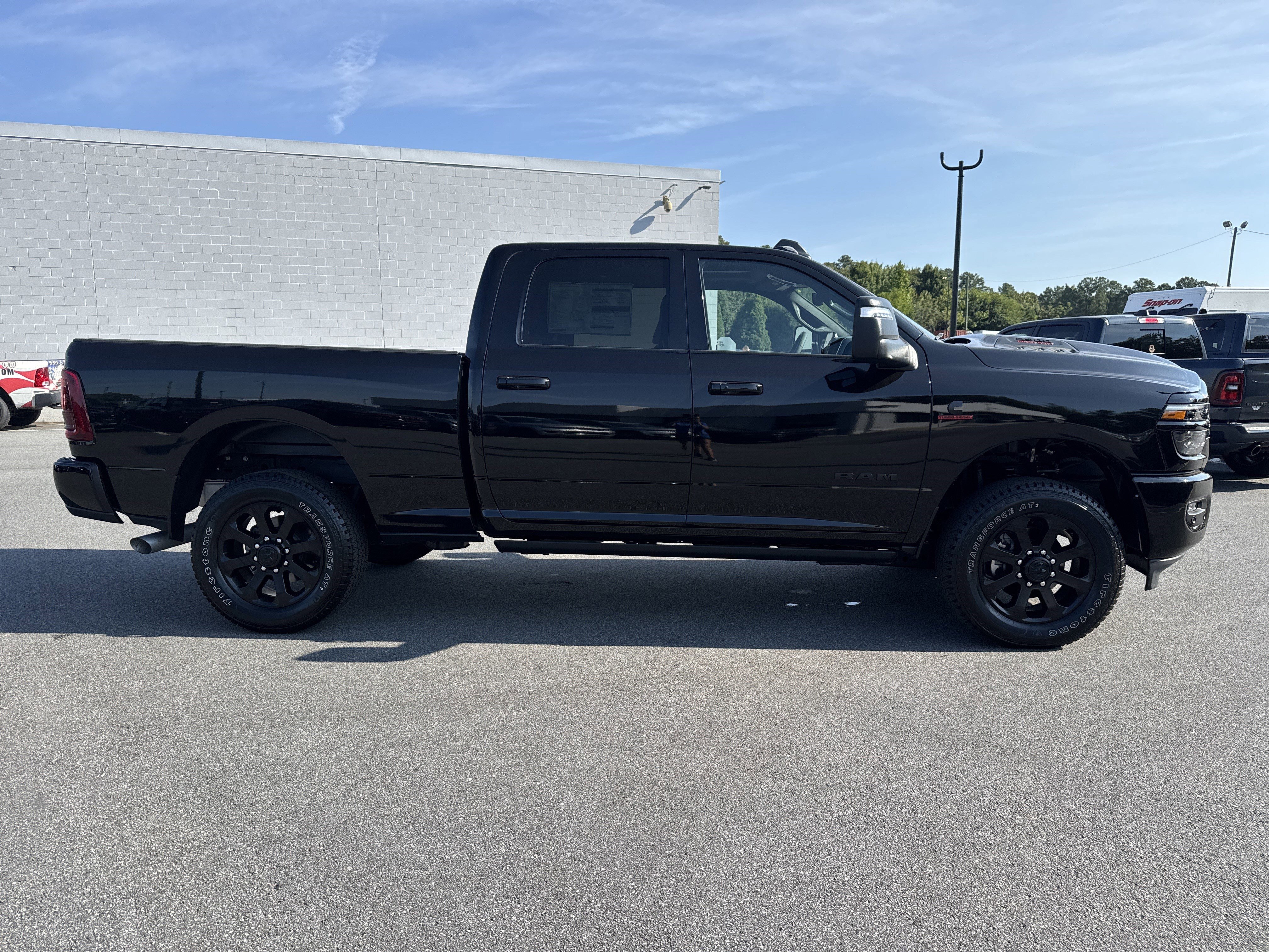 New 2025 RAM 2500 Laramie image 9