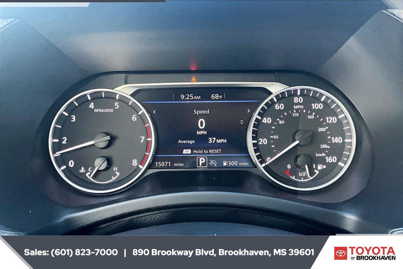 Used 2025 Nissan Sentra SV FWD image 14