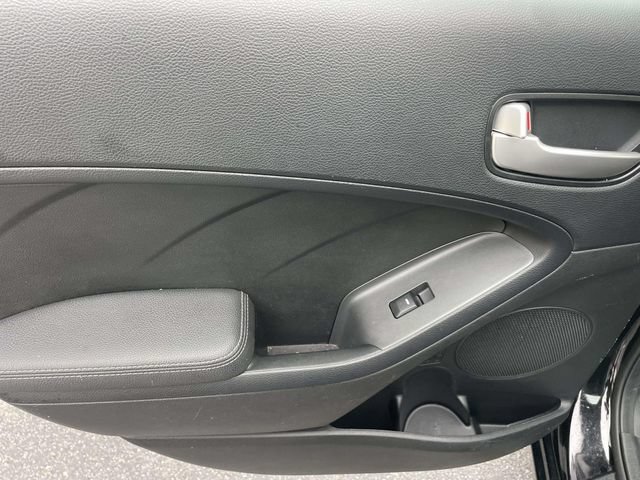Used 2018 Kia Forte LX FWD image 13