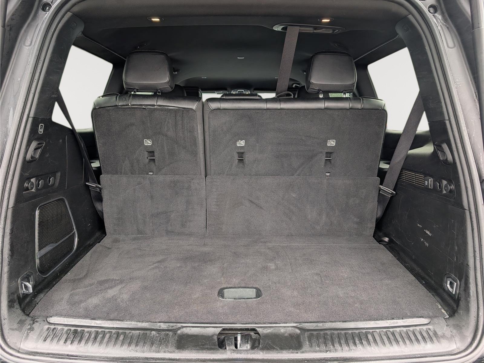 Used 2024 Jeep Wagoneer Series II w/ Flexible Seating Group AWD/4WD image 13