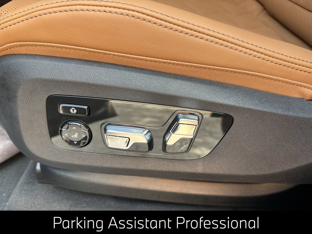 Certified 2026 BMW X5 xDrive40i AWD/4WD image 17