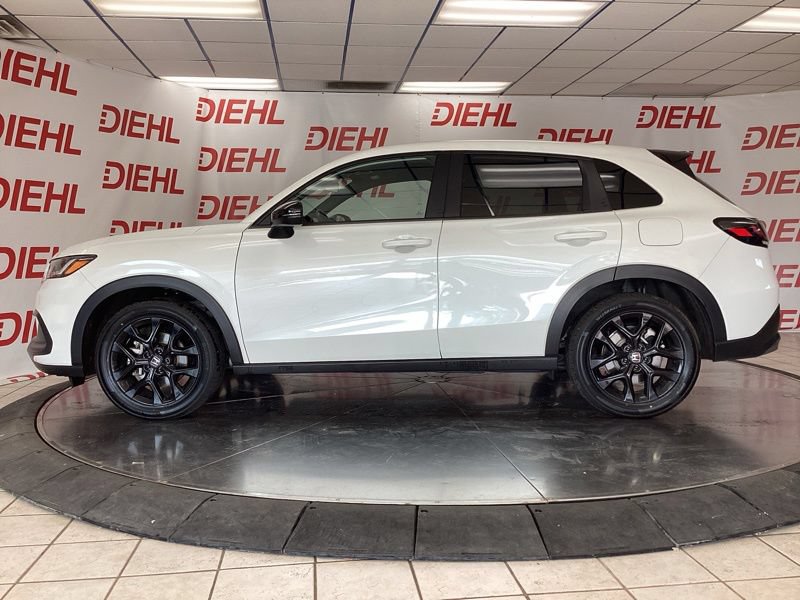 Used 2024 Honda HR-V Sport image 4