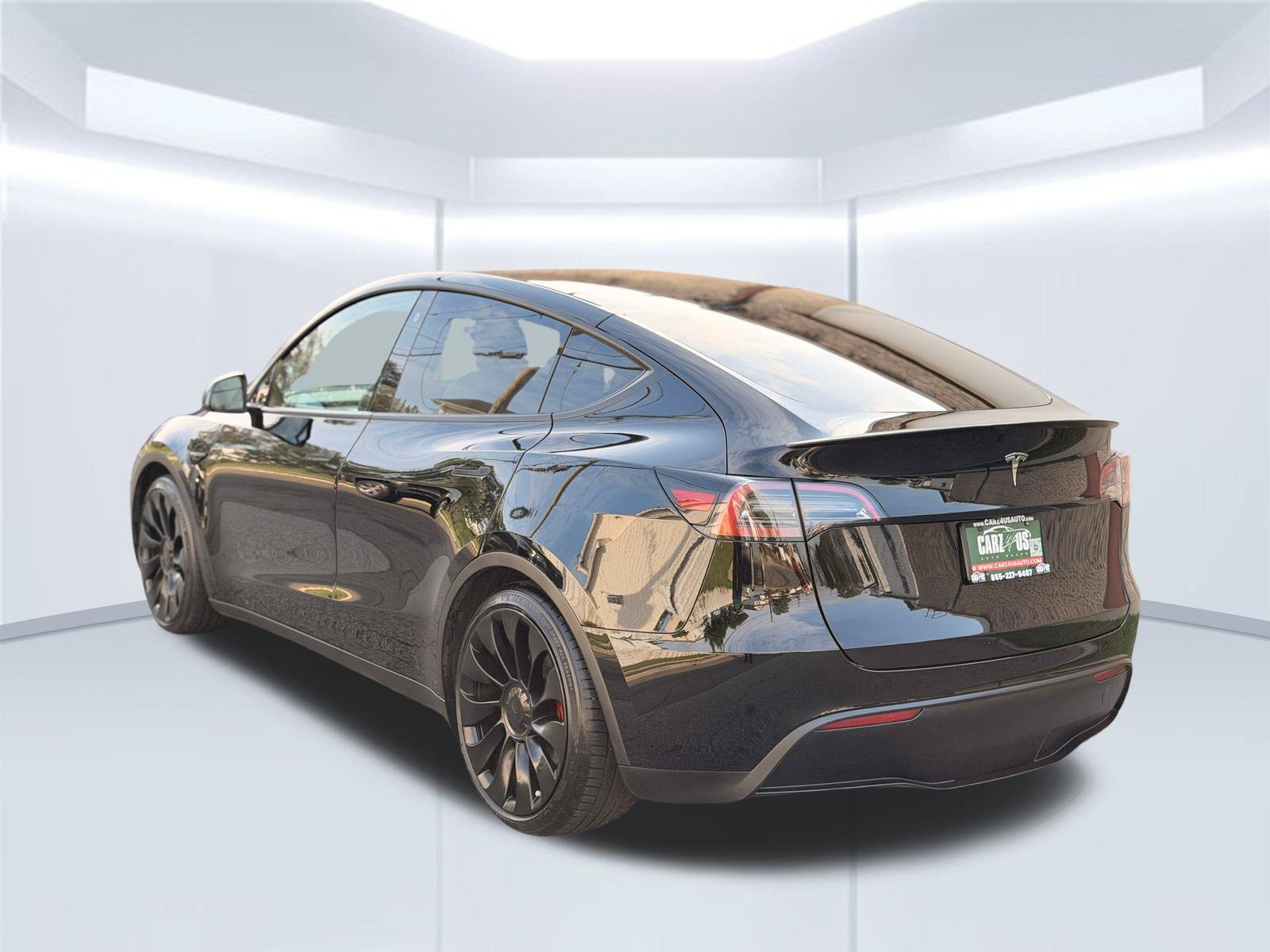 Used 2023 Tesla Model Y Performance AWD/4WD image 10