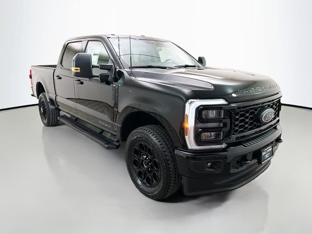 New 2025 Ford F350 XLT w/ Black Appearance Package