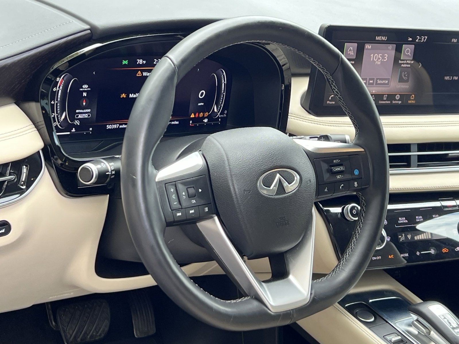 Used 2023 INFINITI QX60 Sensory AWD/4WD image 14