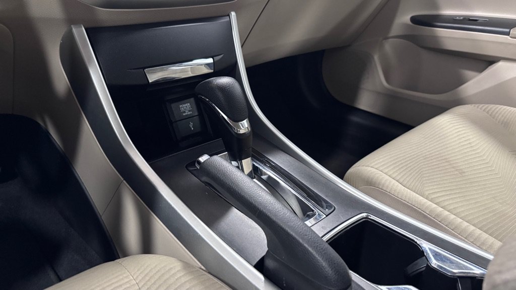 Used 2015 Honda Accord LX image 21