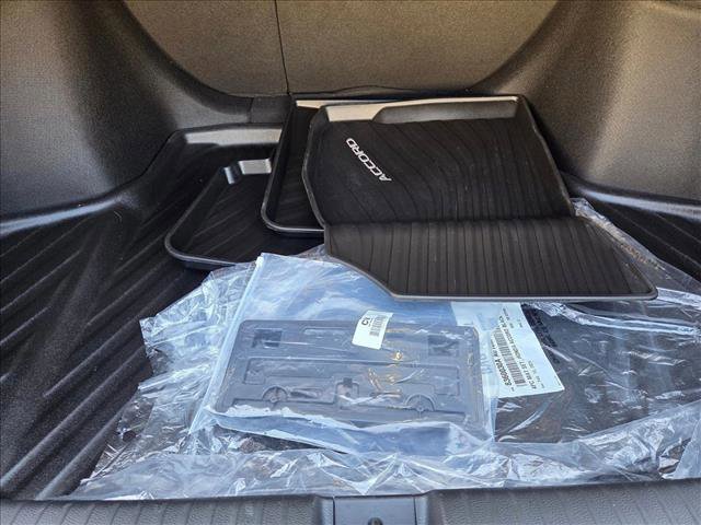 Used 2025 Honda Accord Sport image 6