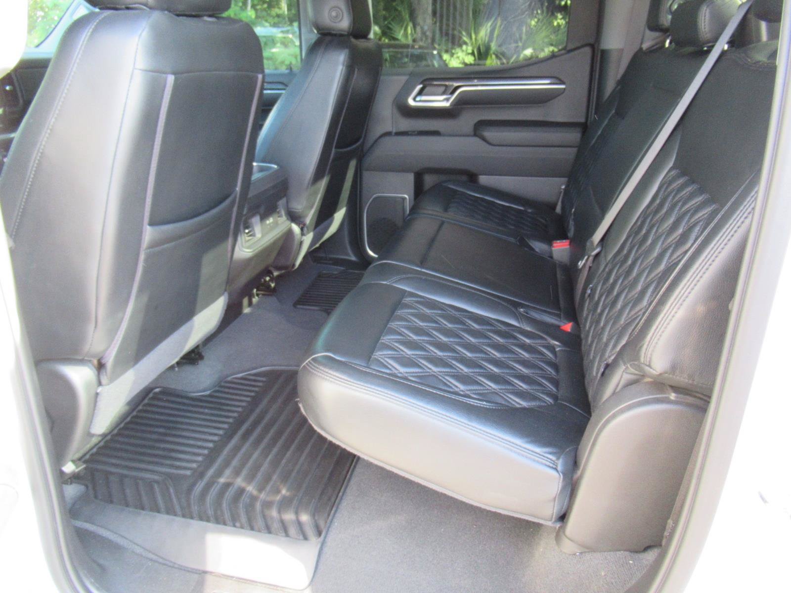 Used 2023 Chevrolet Silverado 1500 RST w/ All Star Edition Plus AWD/4WD image 36