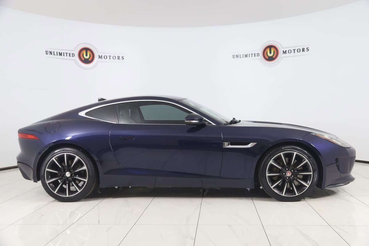 Used 2016 Jaguar F-TYPE Coupe image 2