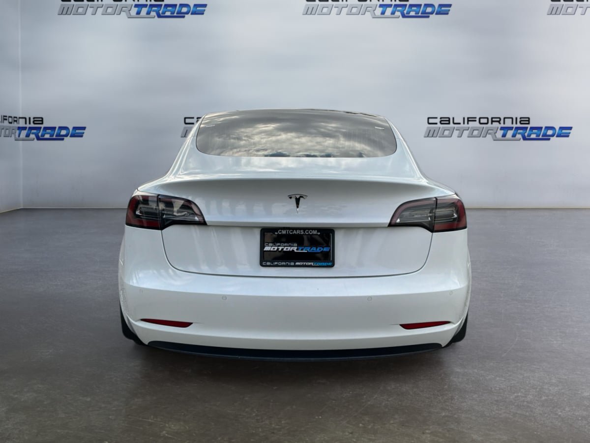 Used 2020 Tesla Model 3 Standard Range RWD image 6