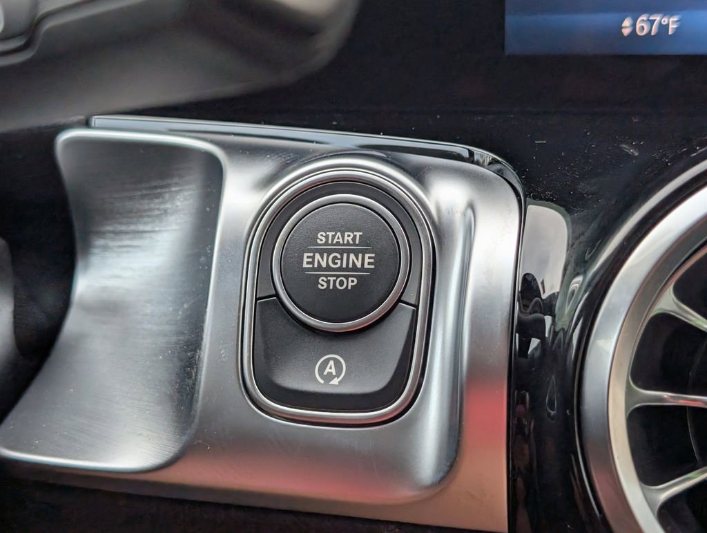 New 2026 Mercedes-Benz GLB 250 4MATIC image 22