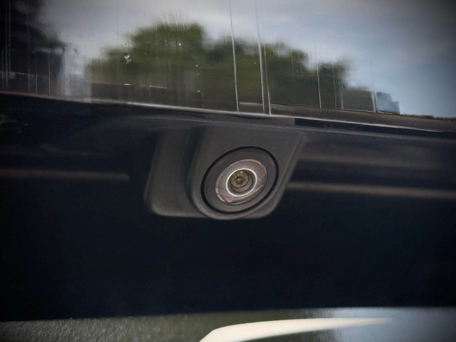 Used 2018 Jaguar F-PACE Prestige AWD/4WD image 11