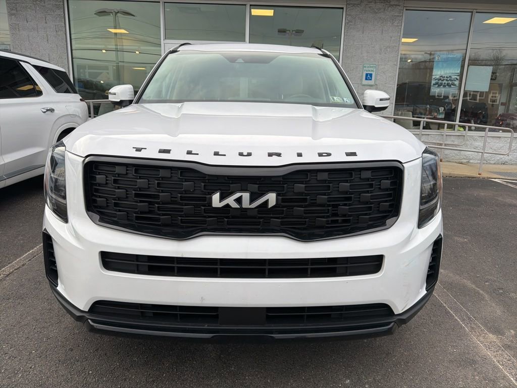 Certified 2022 Kia Telluride EX w/ EX Premium Package image 3