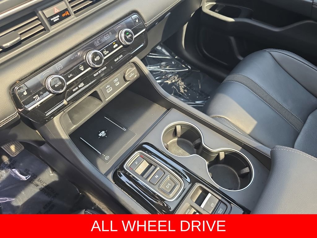 Used 2024 Honda Pilot Touring image 25