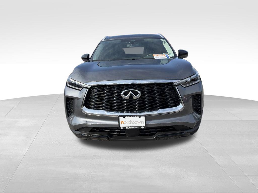 Used 2025 INFINITI QX60 Luxe w/ Cargo Package AWD/4WD image 7