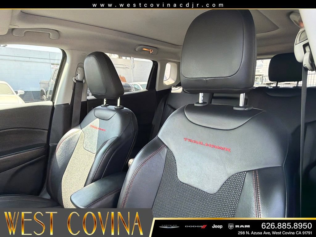 Used 2021 Jeep Compass Trailhawk w/ Sun and Sound Group AWD/4WD image 16