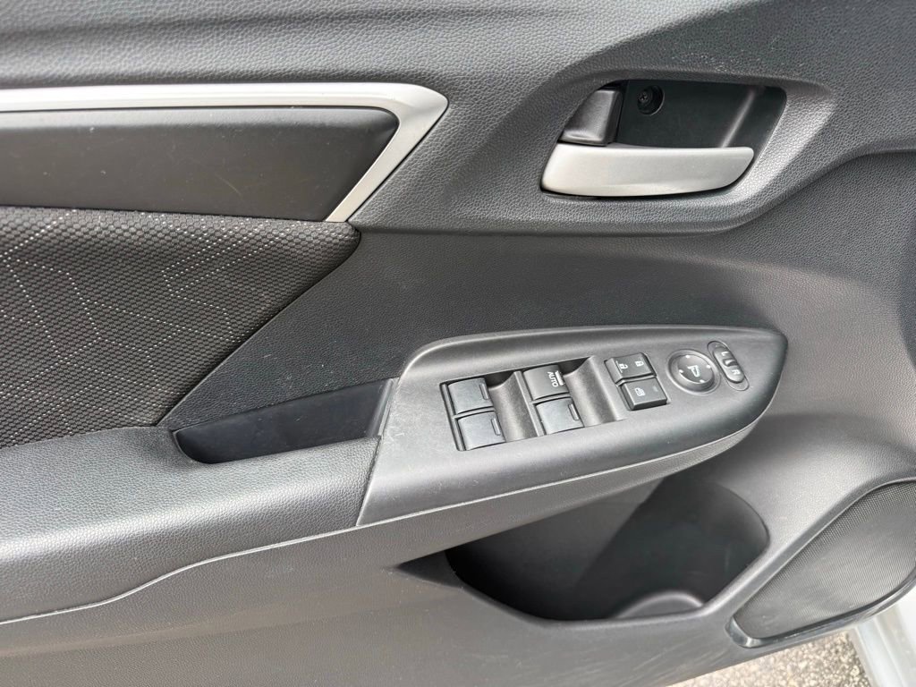 Used 2015 Honda Fit EX image 18