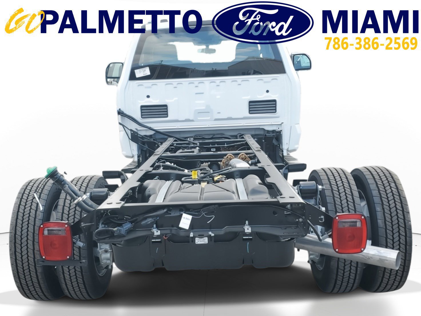 New 2024 Ford F450 XL image 5