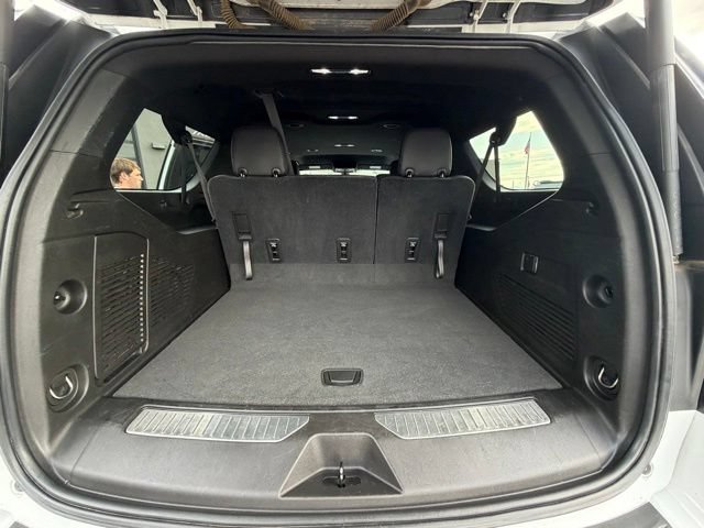 Used 2021 Chevrolet Suburban RST AWD/4WD image 23