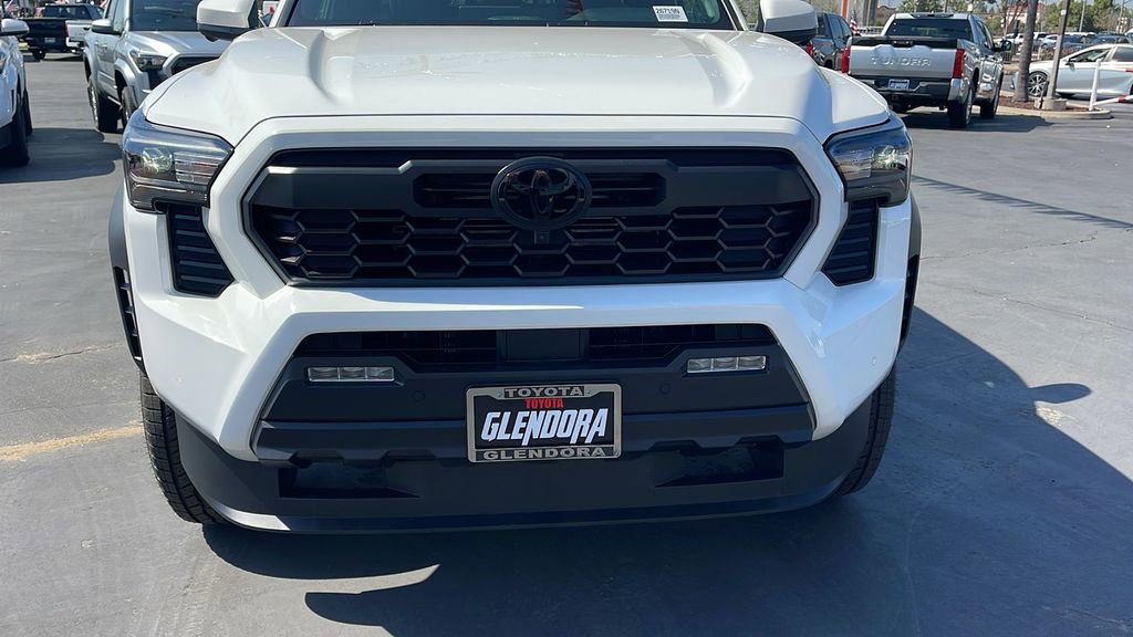 New 2026 Toyota Tacoma TRD Off-Road image 9