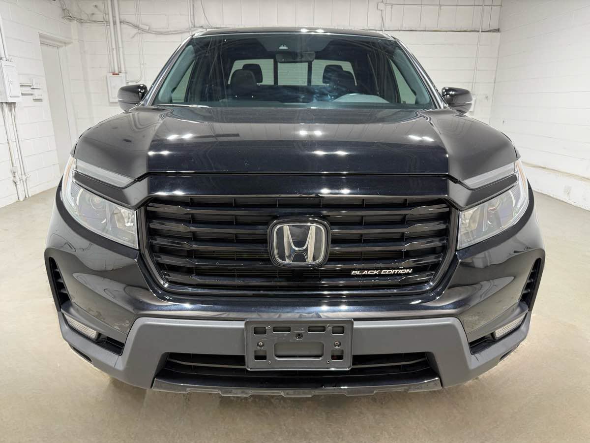 Used 2023 Honda Ridgeline Black Edition image 2