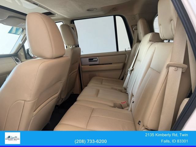 Used 2017 Ford Expedition Limited w/ Equipment Group 301A AWD/4WD image 23