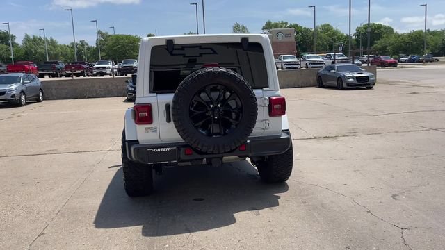 Used 2023 Jeep Wrangler Unlimited Sahara w/ Cold Weather Group AWD/4WD image 7