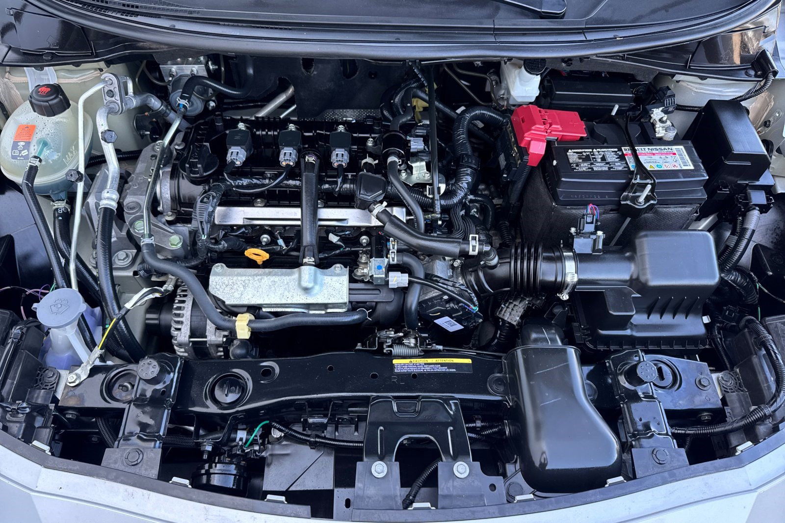 Used 2023 Nissan Versa SV FWD image 34