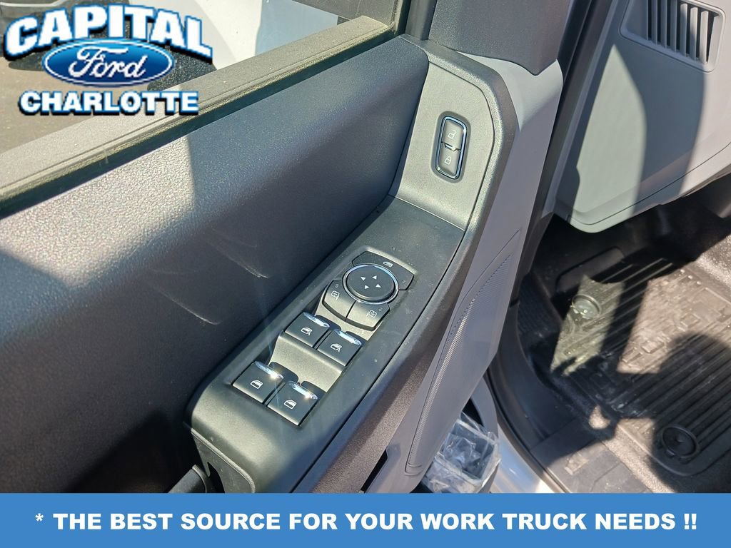 New 2026 Ford F250 XL w/ XL Chrome Package image 11