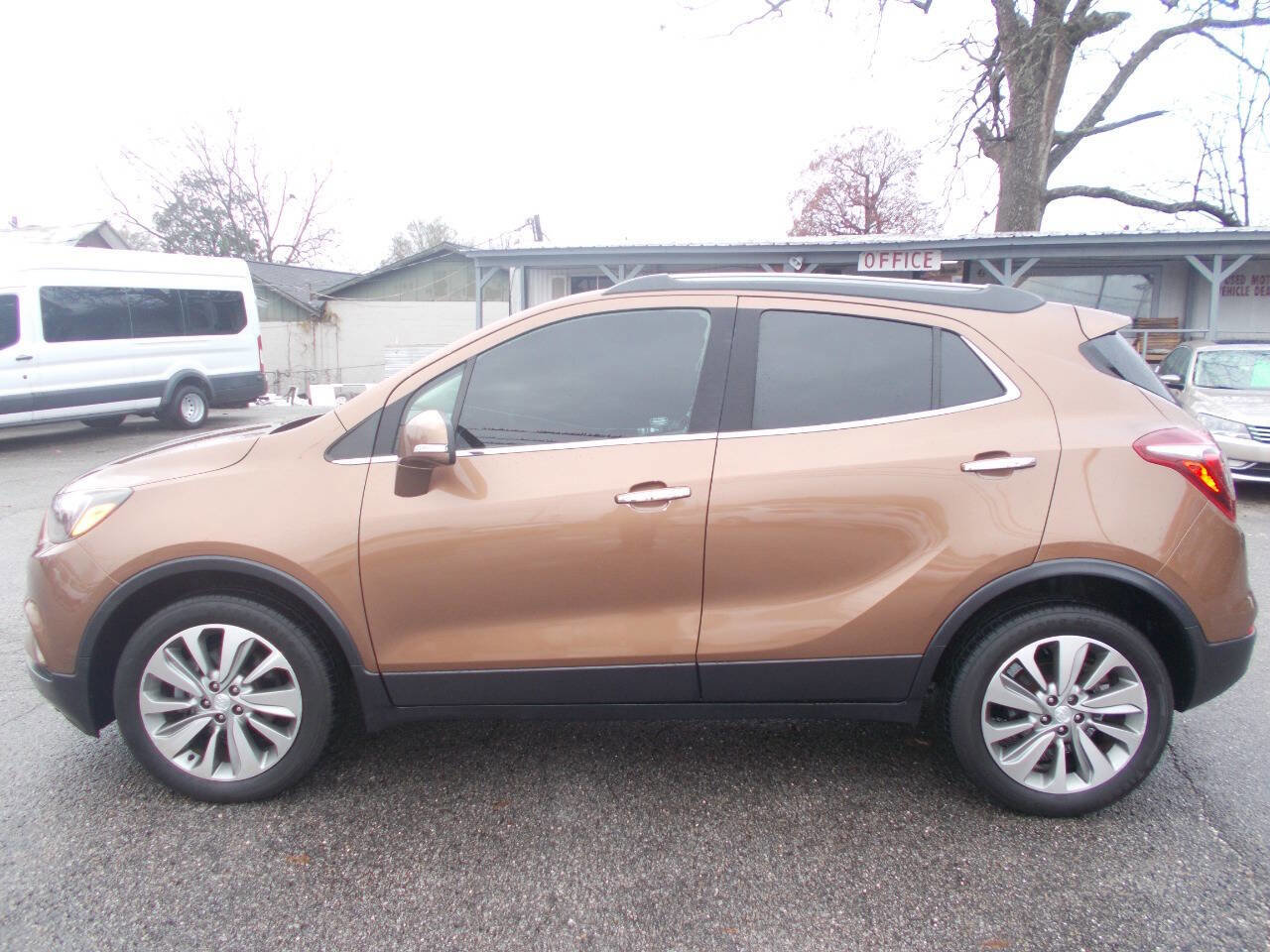Used 2017 Buick Encore Preferred image 19
