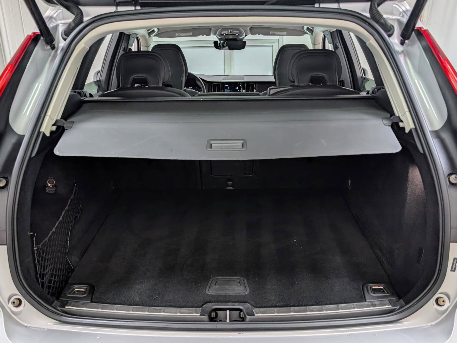 Used 2023 Volvo XC60 B6 Ultimate AWD/4WD image 21